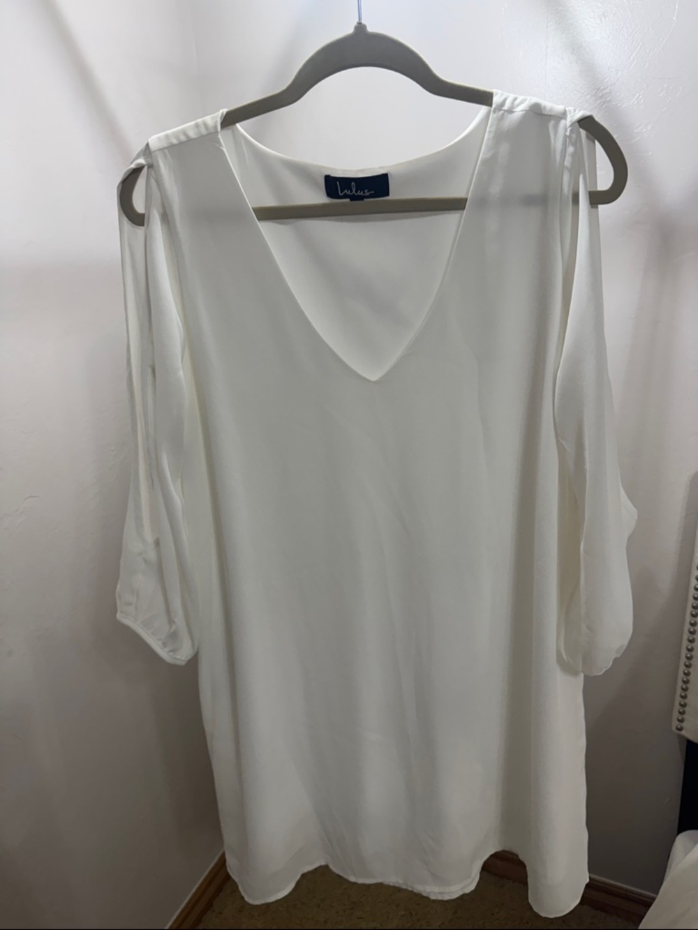 Lulu's White V-Neck Cold-Shoulder Dress